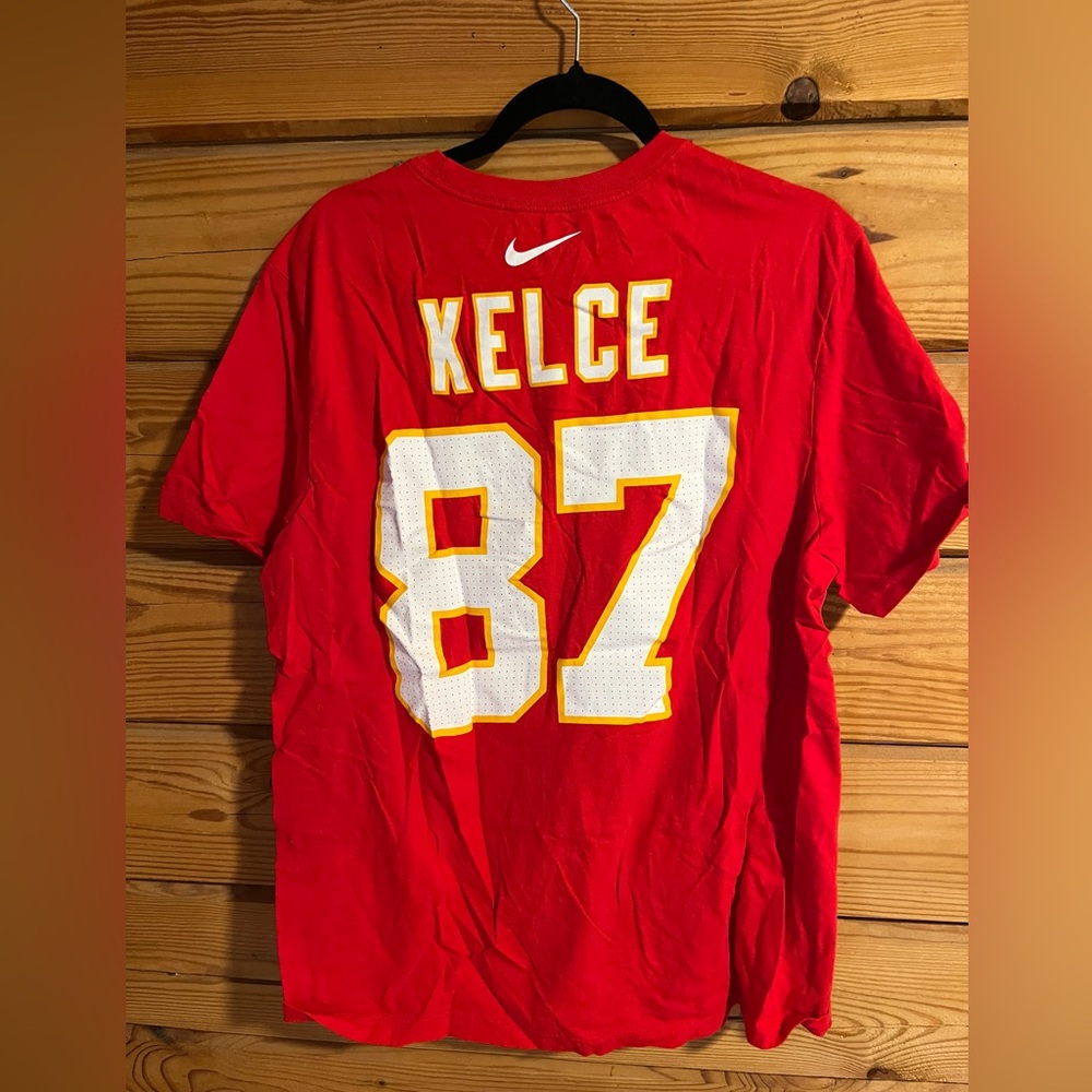 Travis Kelce jersey tshirt